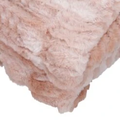 Edle Wohndecke LUXURY In Farbe Pink (rosa) -Heimtextilien Verkauf gmd living edle wohndecke luxury in farbe pink rosa 2